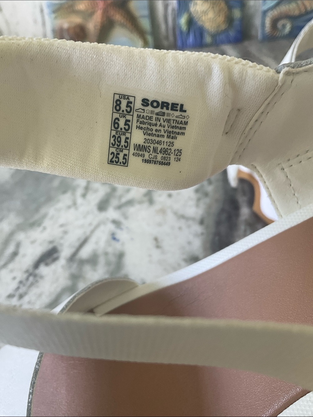 NWOT SOREL KINETIC White Platform Sandals with Yellow Heel Accent - Picture 6 of 7